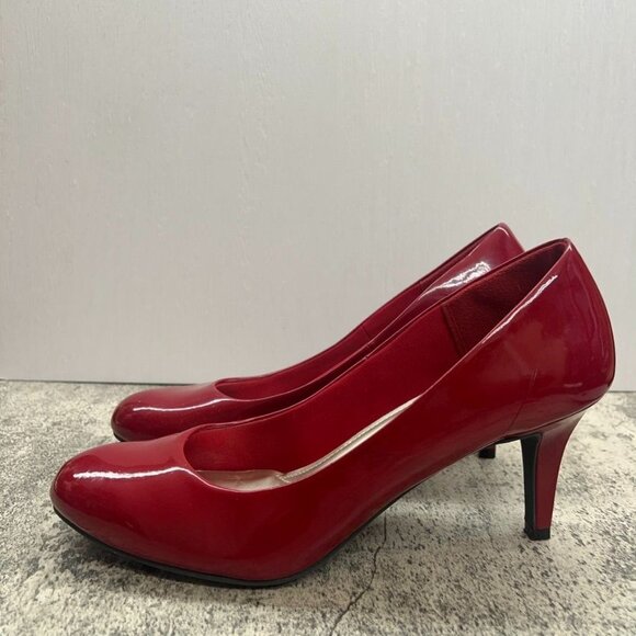 🛑SOLD🛑 Comfort Plus Predictions Red Patent Leather Round Toe Pumps Size 11 - Picture 2 of 14